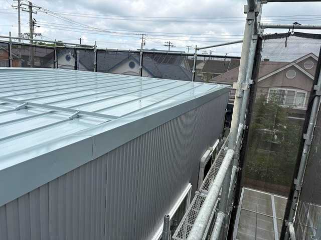 屋根端部の仕上がり